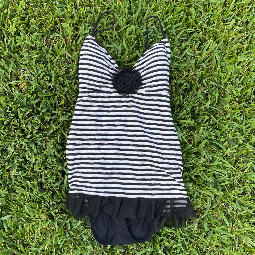 Kenneth Cole Reaction Adjustable Swimdress NWT